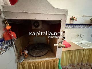 Casa adosada en venta en Carcaixent