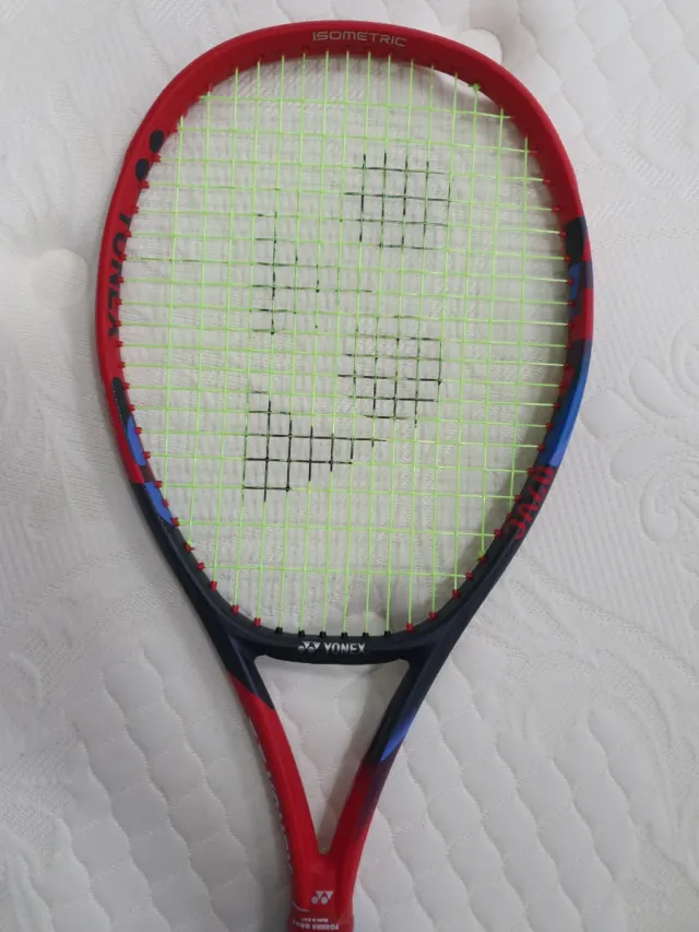 Raqueta Tenis Yonex Vcore 100 Roja/Azul