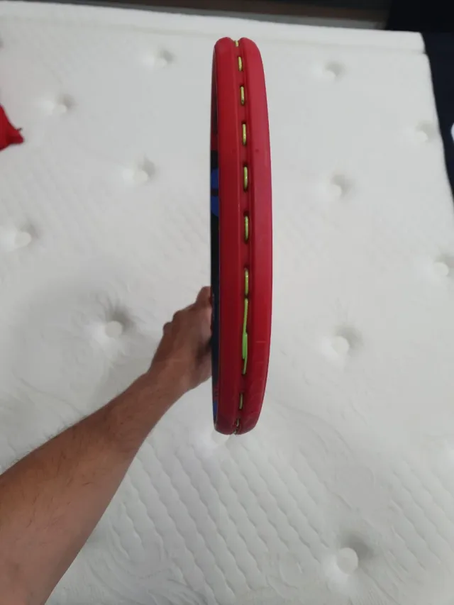 Raqueta Tenis Yonex Vcore 100 Roja/Azul