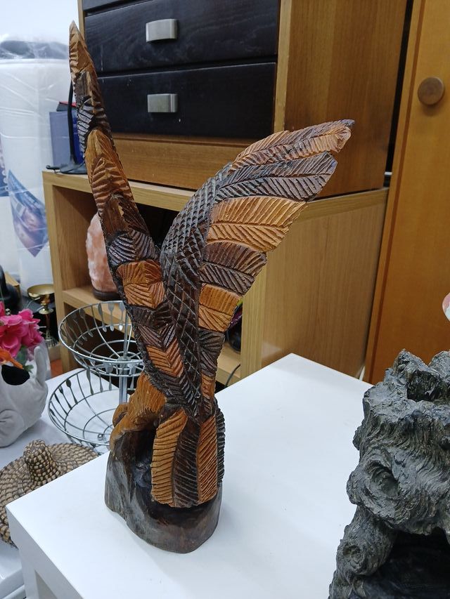 Figura Águila Madera Tallada