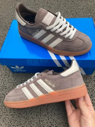 Adidas H݉andb݉all Sp݉ezi݉al Talla 40
