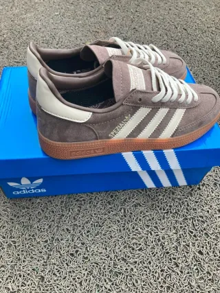 Adidas H݉andb݉all Sp݉ezi݉al Talla 40