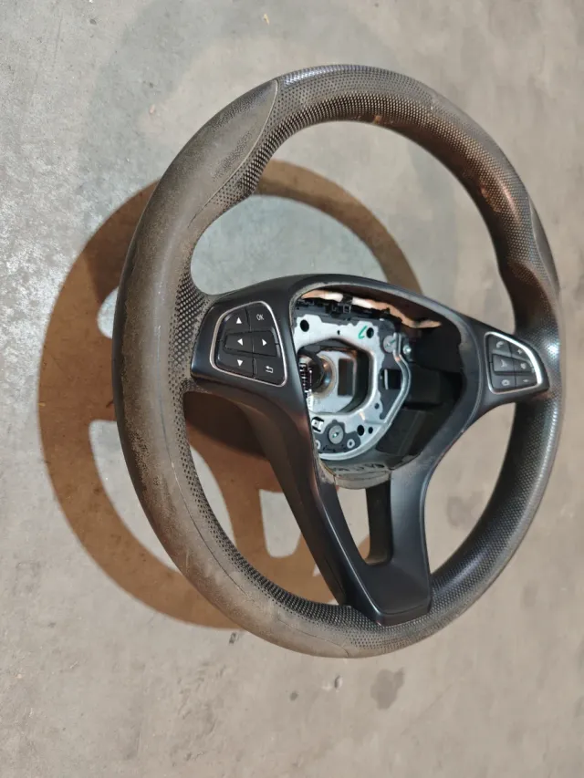 Volante Vito 2017 w447