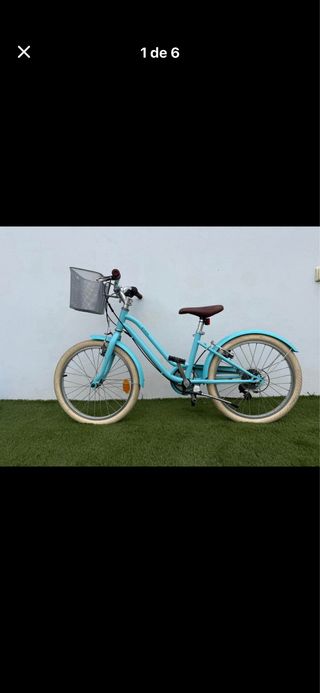 Bicicleta azul BTWIN