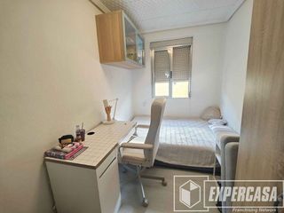 Piso en venta en El Mercado en Manises