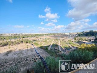 Piso en venta en El Mercado en Manises