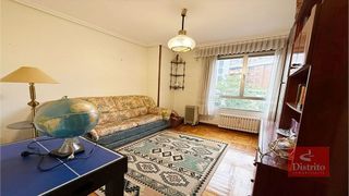 Piso en venta en Alisal - Cazoña - San Román en Santander