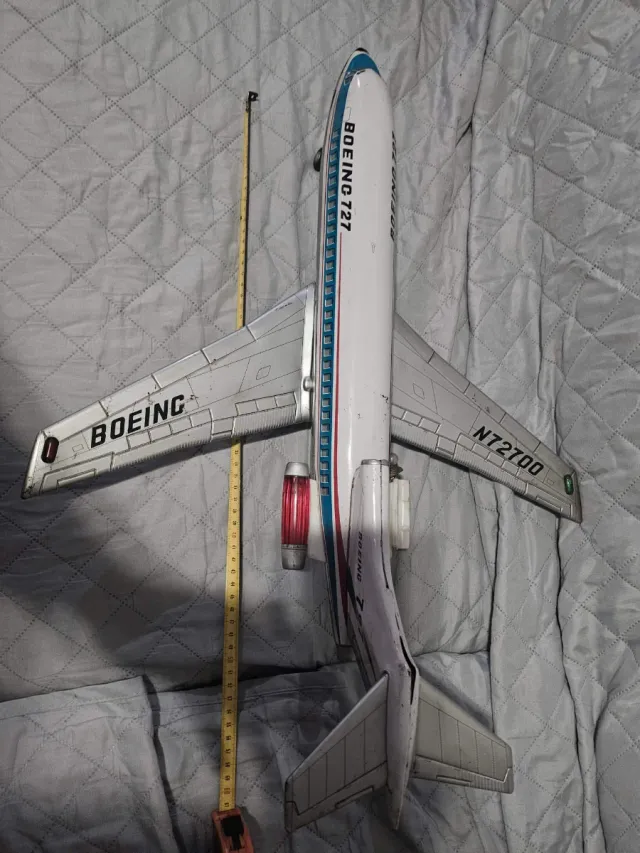 Avión Boeing 727 Juguete vintage
No Wallapay