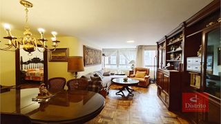 Piso en venta en Puerto Chico en Santander