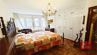 Piso en venta en Puerto Chico en Santander