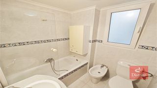 Piso en venta en Puerto Chico en Santander