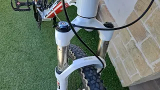 Bicicleta WRC PRO 2016