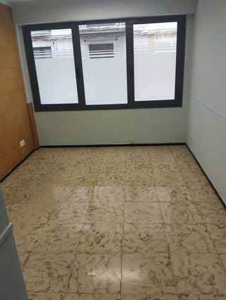 Oficina en alquiler en Centre en Girona