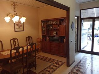 Casa adosada en venta en Carcaixent