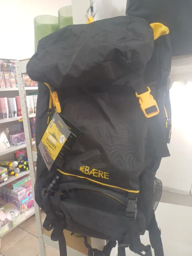 Zaino trekking BÆRE nero/giallo 34L