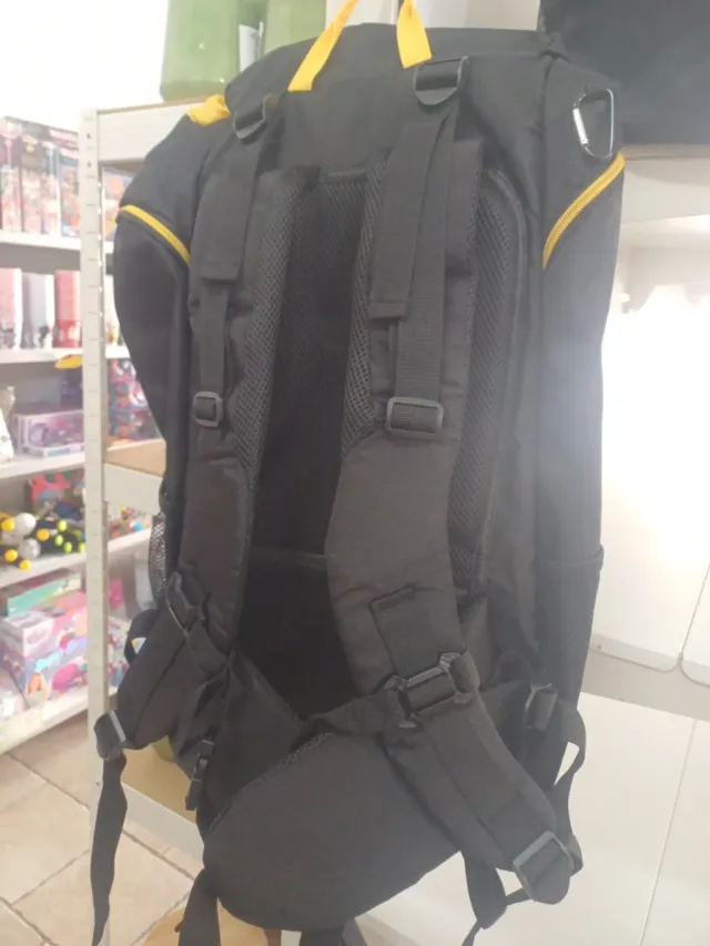Zaino trekking BÆRE nero/giallo 34L