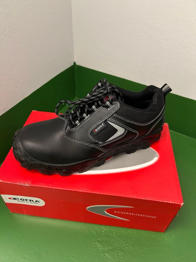 Zapatos de seguridad Cofra negros