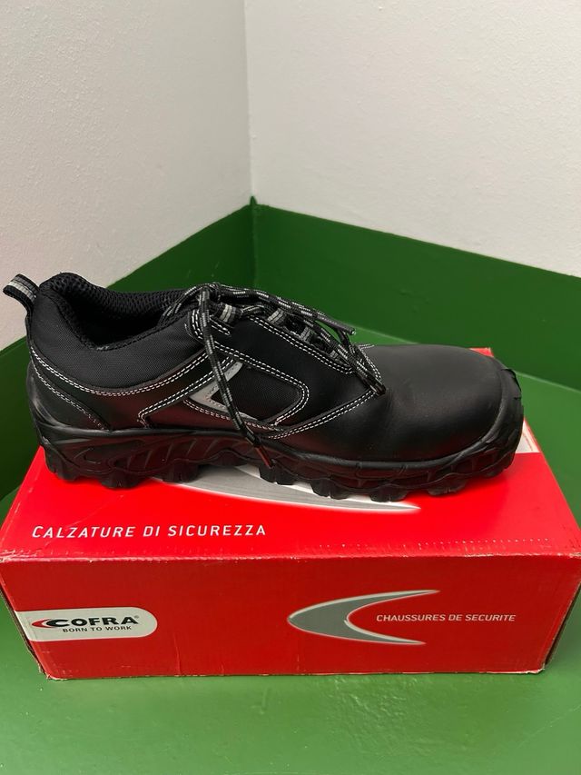 Zapatos de seguridad Cofra negros