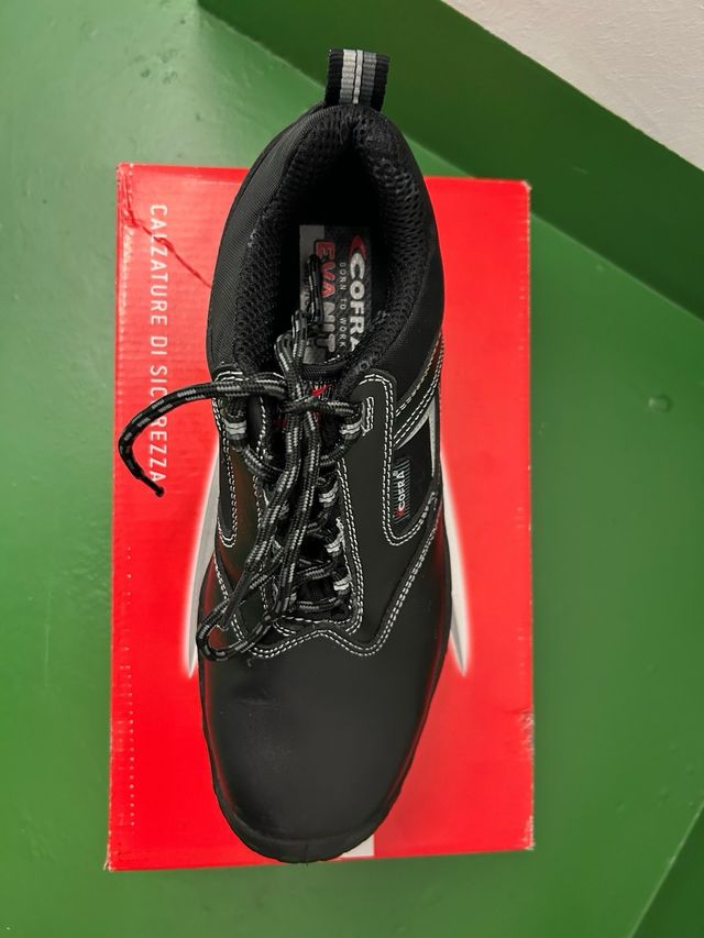 Zapatos de seguridad Cofra negros