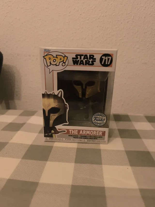 Funko Pop! The Armorer 717 (jetpack) Star Wars