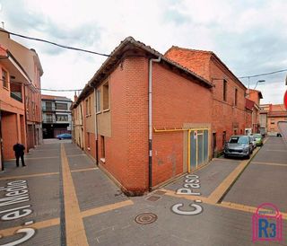 Edificio en venta en Trobajo del Camino en San Andrés del Rabanedo