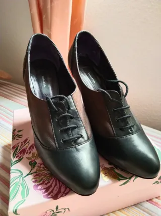 Zapatos de cordones Bimba&Lola