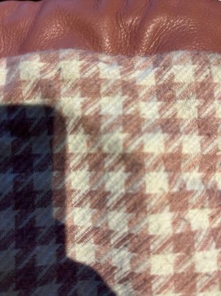 Mochila de piel y tela