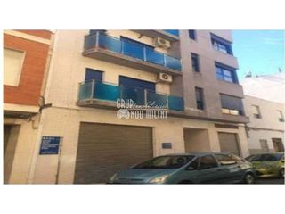 Local comercial en venta en Picassent