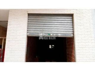 Local comercial en venta en Picassent