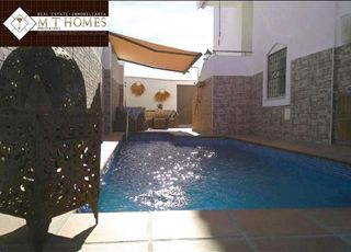 Chalet en alquiler en Los Pacos en Fuengirola