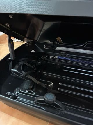 Cofre de Techo Thule Force 3M Negro