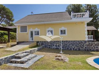 Casa en venta en Vilamarxant