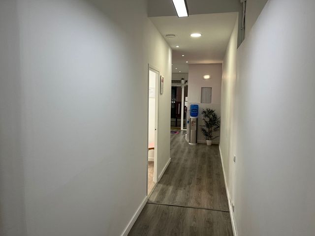 R-7939200 Traspaso de Salón d Estética y Depilacio