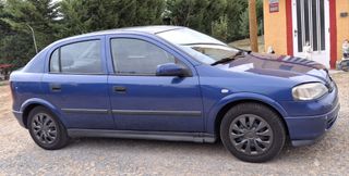 Opel Astra 2004
