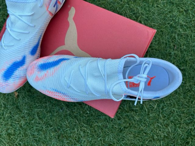 Botas de fútbol Puma nuevas