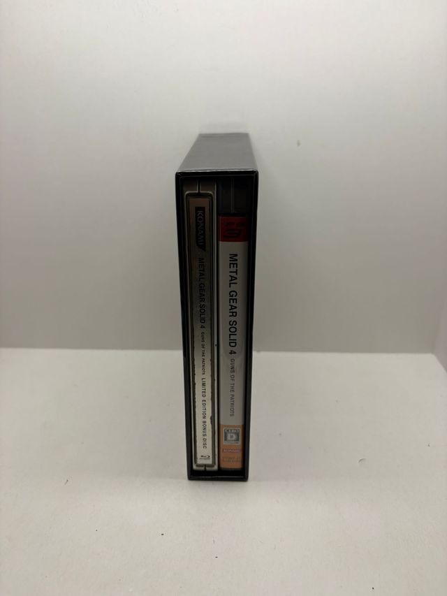 Metal Gear Solid 4 NTSC JAP PS3 Edição Especial