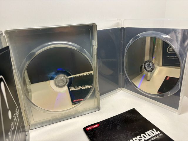 Metal Gear Solid 4 NTSC JAP PS3 Edição Especial