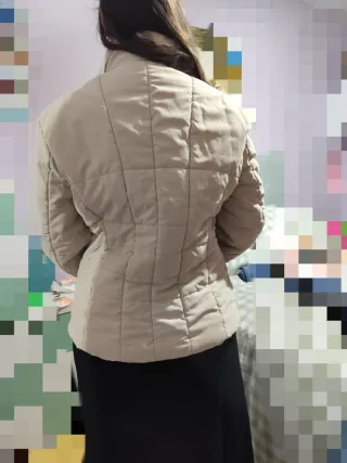 Cazadora de invierno beige mujer