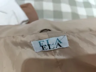 Cazadora de invierno beige mujer