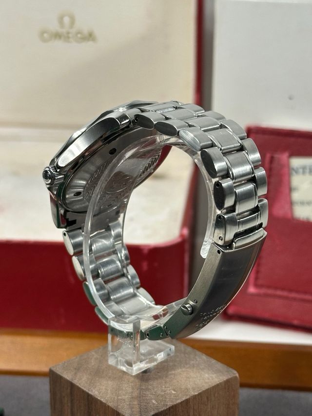 Omega Seamaster Professional 300M Ref. 2254.50