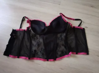 Corse vintage 95B negro y rosa