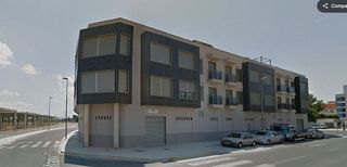 Local comercial en venta en Carcaixent