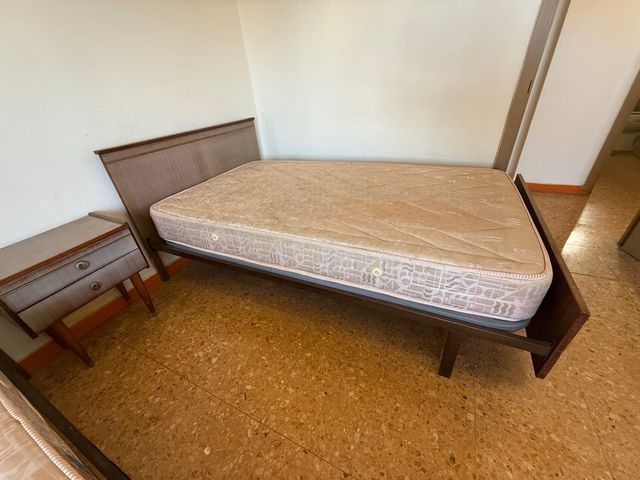 2 Camas Individuales Idénticas