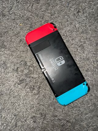 Consola Nintendo Switch Azul y Rojo