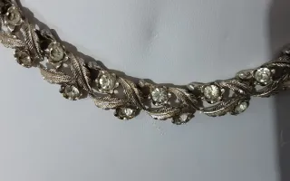 Collana Coro vintage con strass