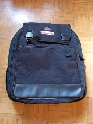 Mochila  Negra con propaganda