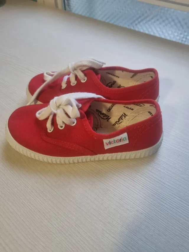 LONETAS VICTORIA NIÑOS TALLA 26