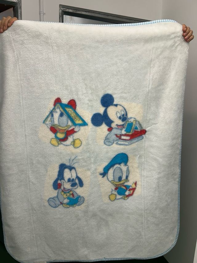 Manta bebé Disney Mickey y amigos 95X120
