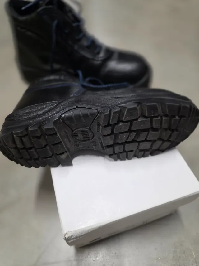 Botas de seguridad FAL negras