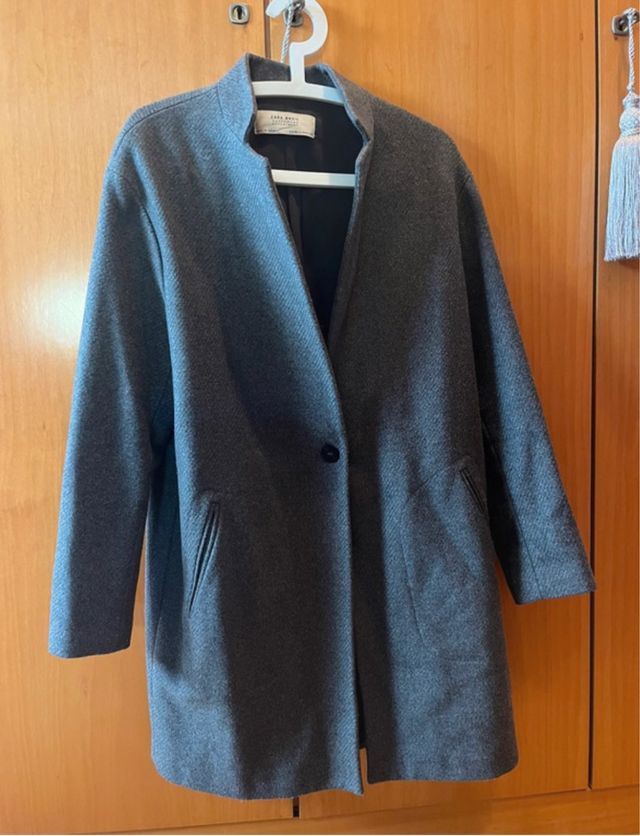 Abrigo paño Zara gris